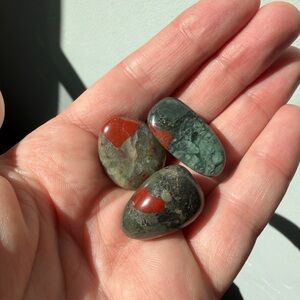 Bloodstone tumbles